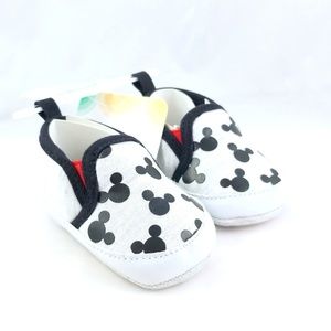 Disney Baby Newborn Infant Crib Prewalk Soft Shoe